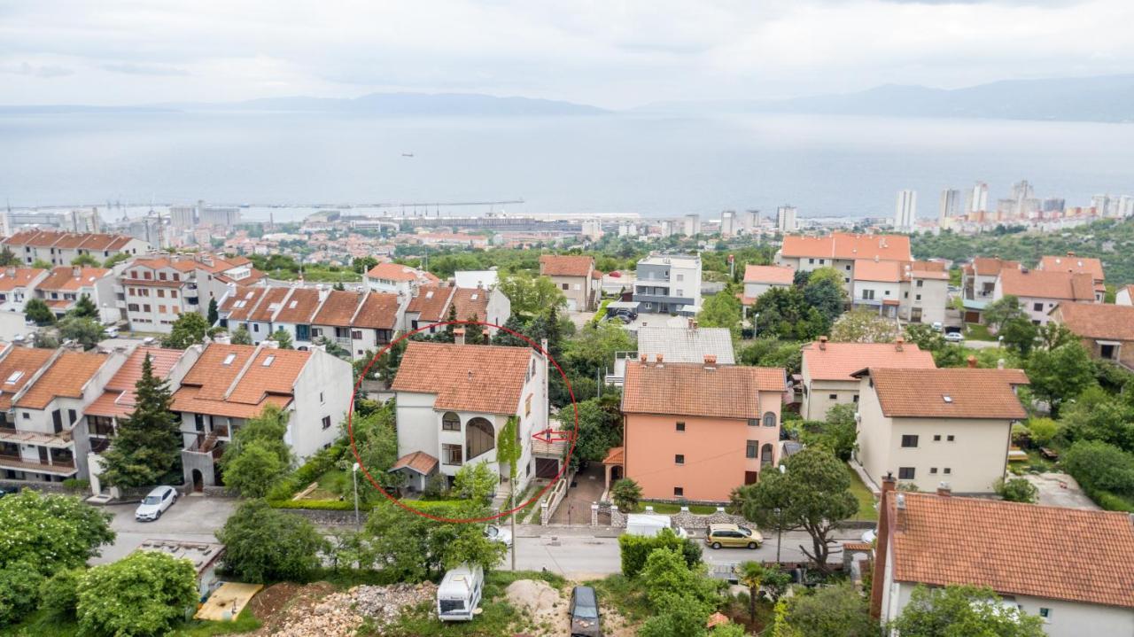 Apartman Uno Dominik Apartment Рийека Екстериор снимка